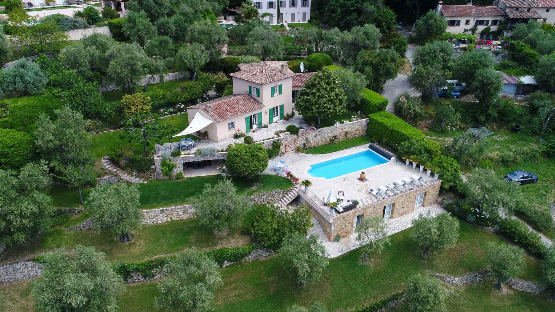 Villa Cabris — dag