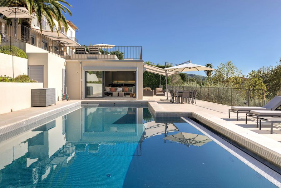 Villa Castellaras — Stue 8