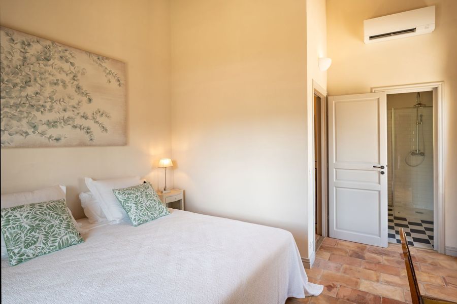 Villa Apricus — Soverom og bad 3