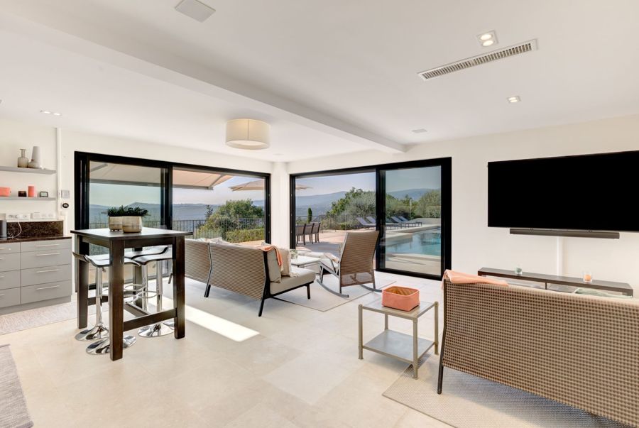 Villa Castellaras — Stue 6